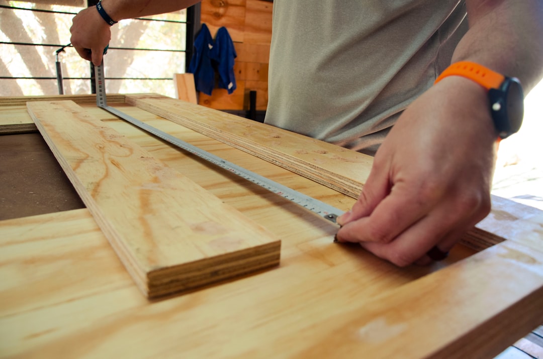 Hout bewerken: van ruwe stam tot prachtig eindproduct